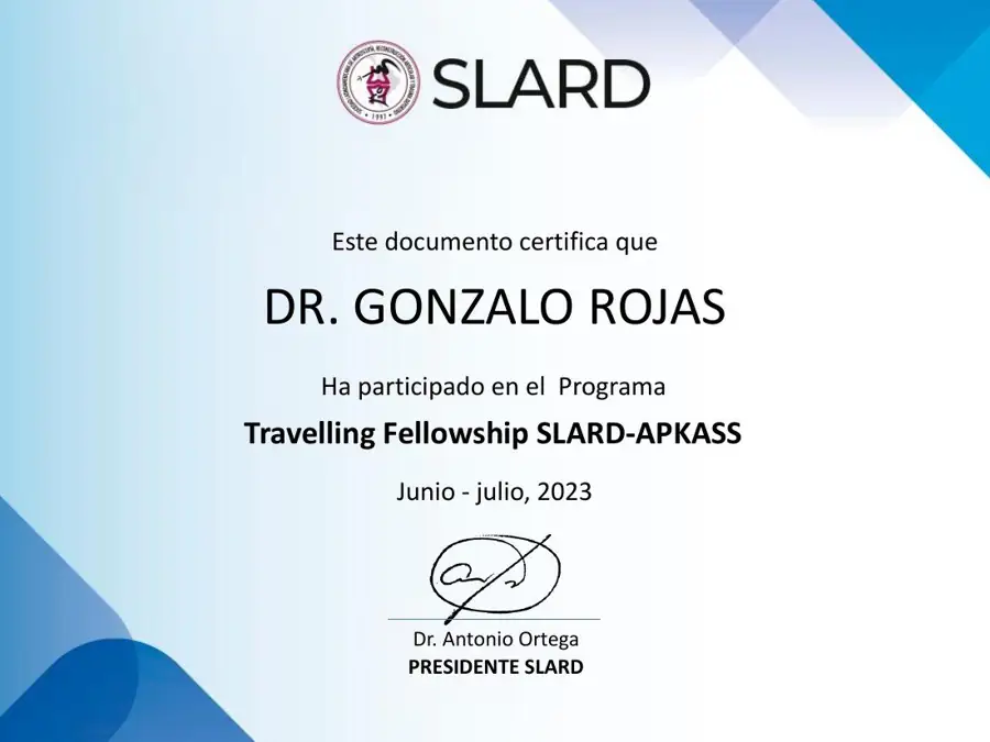 Certificado de participación del Dr. Gonzalo Rojas en el Travelling Fellowship SLARD–APKASS, firmado por el presidente de SLARD
