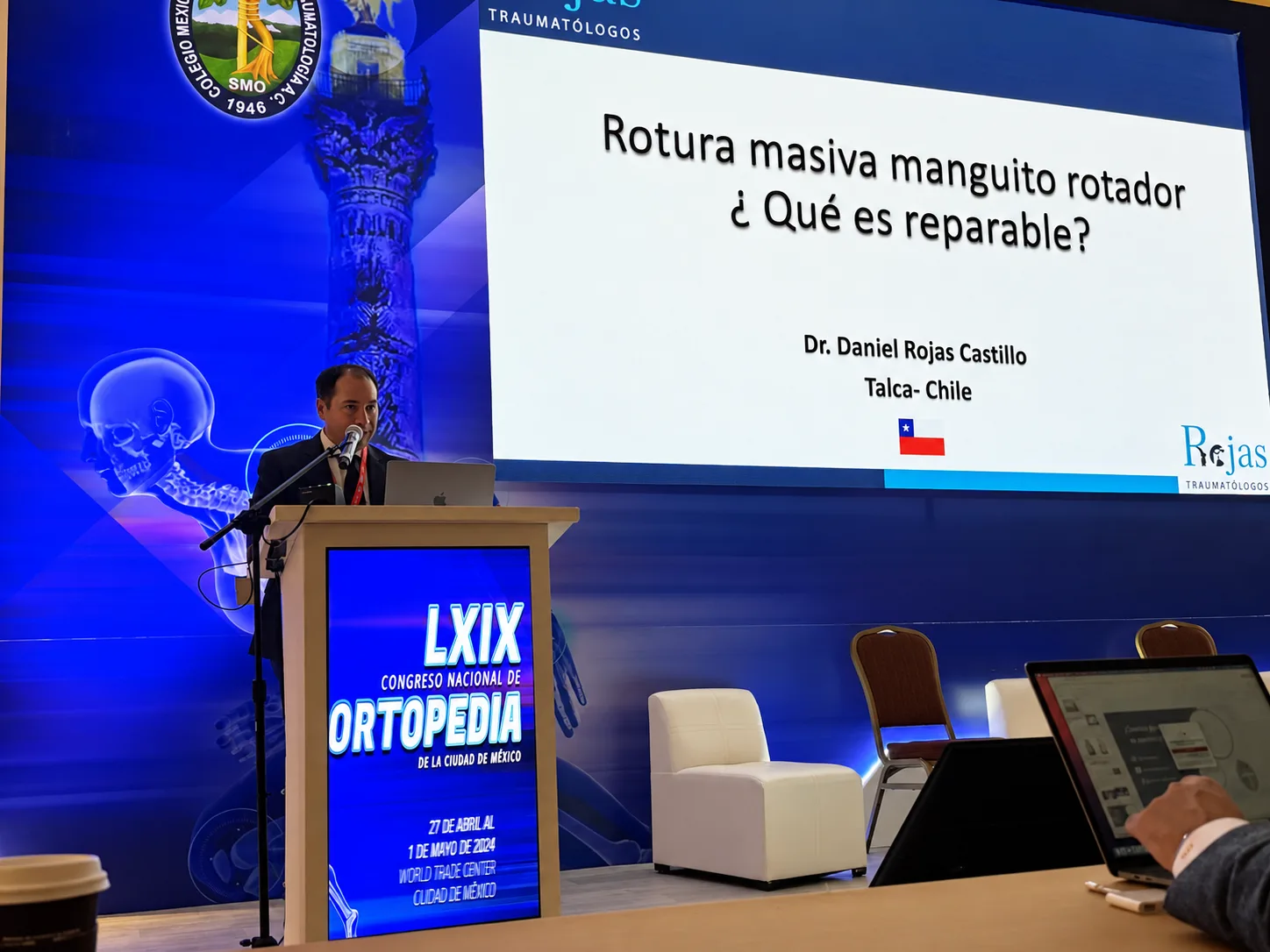 Dr. Daniel Rojas presenta la conferencia sobre rotura masiva del manguito rotador en el LXIX Congreso Nacional de Ortopedia, World Trade Center, Ciudad de México 2024