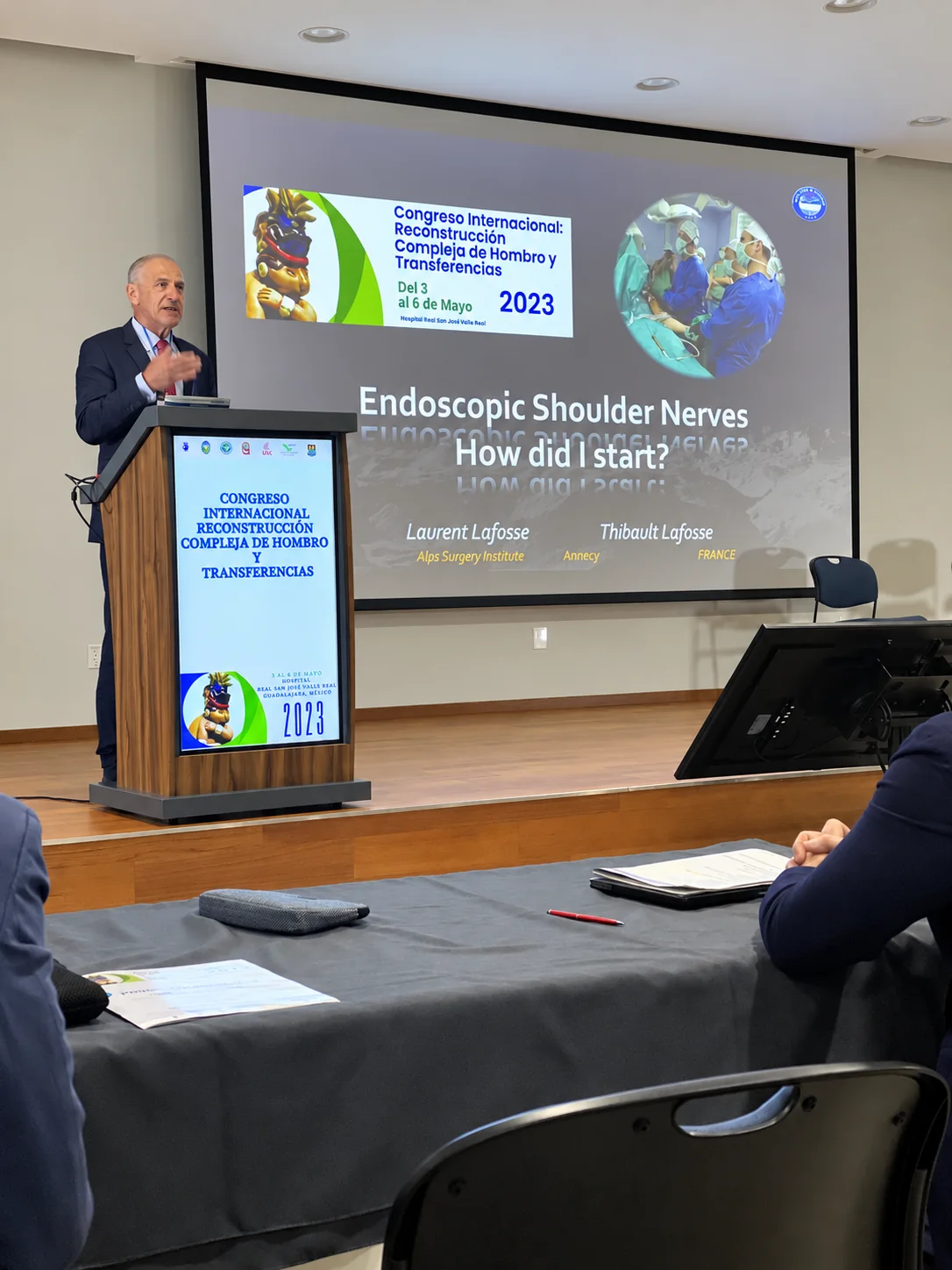 Dr. Laurent Lafosse dicta la conferencia Endoscopic Shoulder Nerves en el Congreso Internacional Reconstrucción Compleja de Hombro y Transferencias, Guadalajara 2023